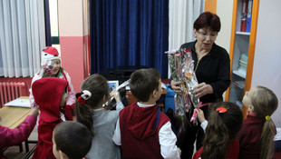 Çiçekçilerin Öğretmenler Günü mesaisi