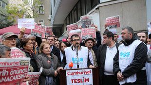 Cumhuriyet gazetesi yönetici ve yazarlarına yönelik soruşturma