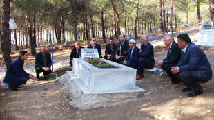 Depremzede öğretmen çift unutulmadı