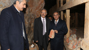 Divle obruk peynirleri, mağaradan çıkarılmaya başlandı