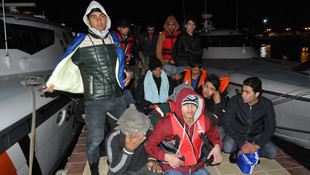 Ege Denizinde 66 kaçak göçmen yakalandı