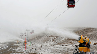 Erciyes'te kar sevinci