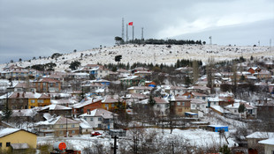 Eskişehir'e mevsimin ilk karı yağdı