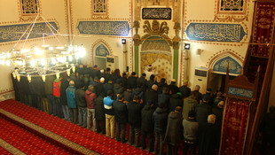 Gençler sabah namazında buluştu