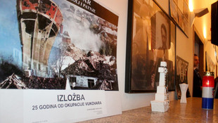 Hırvatistan Meclisinde Vukovar sergisi