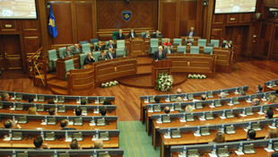 İngiltere Dışişleri Bakanı Johnson Kosova'da