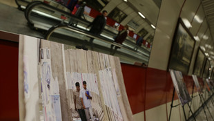 Irak'ta Akan Kanı Durdurun sergisi