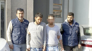 İzmir'de bıçaklı kavga