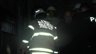 İzmir'de ev yangını: 1 ölü