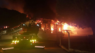 İzmir'de fabrika yangını