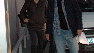 İzmir'de FETÖ/PDY operasyonu