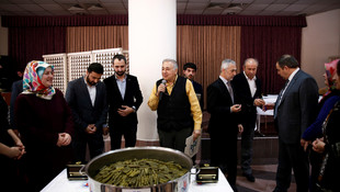 Kadınlardan dolma sarma rekoru denemesi