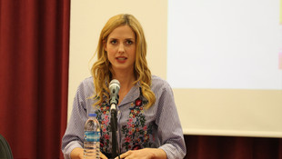 Kanserden ölen annesini anlattı