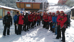 Kayak merkezinde arama kurtarma tatbikatı