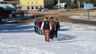 Kayakçılar ve otelciler kar duası yaptı