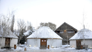 Kırgızistan'da Manas Destanı okuma etkinliği