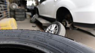 Kış lastiği mesaisi başladı