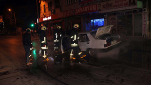 Konya'da seyir halindeki otomobil yandı