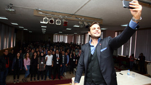 Oyuncu Aslan uyuşturucuyla mücadeleyi anlattı