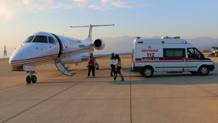 Parkinson hastası ambulans uçakla sevk edildi