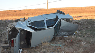 Şanlıurfa'da otomobil devrildi: 5 yaralı