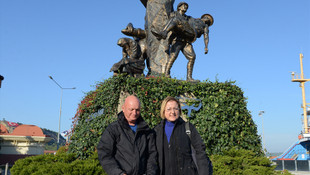 Savaşlara dikkati çekmek için 3,9 bin kilometre yürüdü