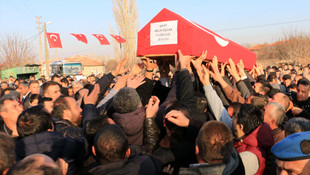 Şehit Uzman Çavuş Özcan son yolculuğuna uğurlandı