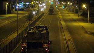 Sınıra tank ve zırhlı araç sevkiyatı