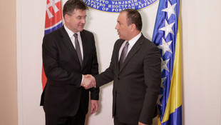 Slovakya Dışişleri Bakanı Lajcak Bosna Hersek'te
