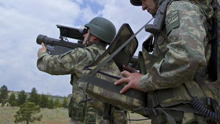 Fırat Kalkanı Hareketında iki askerle irtibat kesildi