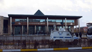 Van Büyükşehir Belediyesine operasyon!