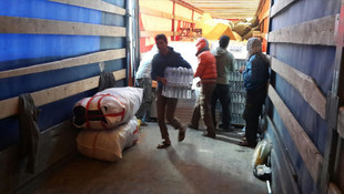 Suriye'ye yardımlar sürüyor