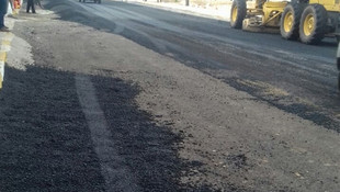 Suruç'un köstebek yuvası yolları yenileniyor