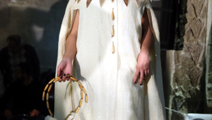 Tarihi medresede ihram defilesi