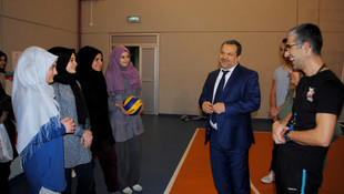 Tesettürlü öğrencilerin lig isteği