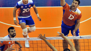 Voleybol: Efeler Ligi