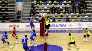 Voleybol: Efeler Ligi