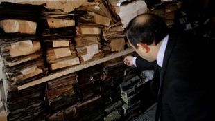 Yazma eserlerin restorasyonu için atölye