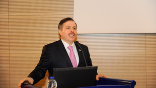 15 Temmuz İhanet Darbesi ve İslamın Geleceği konferansı