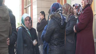 Yaralı yakınlarının hastane önünde bekleyişi sürüyor