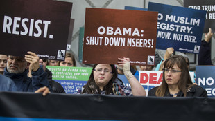 ABD'de Müslümanların kayıt altına alınmasına karşı yürüyüş