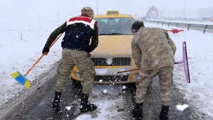 Ağrı Dağı'ndan gelen sürücülere sıcak karşılama