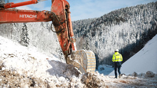 Akçay Barajı'nın yüzde 30'luk kısmı tamamlandı
