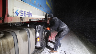 Akseki-Seydişehir karayolunda kar, ulaşımı olumsuz etkiliyor