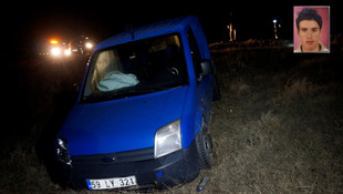 Ambulans beklerken otomobilin çarpması sonucu öldü