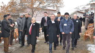 Bakan Bozdağ’dan şehit ailelerine taziye ziyareti