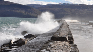 Bartın'da kuvvetli rüzgar
