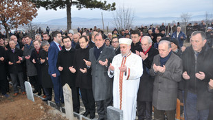 Bulgaristan'da 32 yıl önce ölen Türkler anıldı