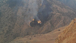 Pakistanda yolcu uçağı düştü