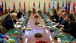 Çavuşoğlu ve Johnson Brüksel'de görüştü